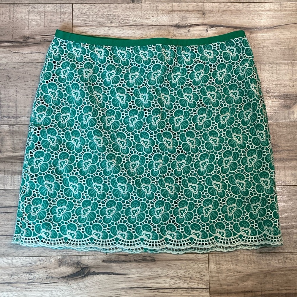 J. Crew Factory Green & Ivory Embroidered Floral Lace Pencil Mini Skirt 12 (P33)